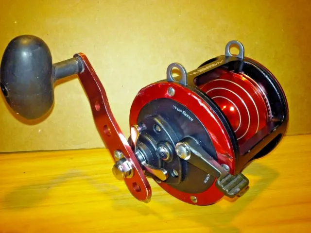 OFFSHORE ANGLER. SEAFIRE , SF/4/0 conventional reel. By Bass pro
