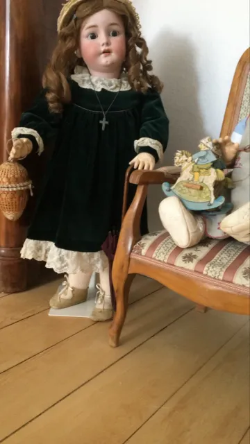 Altes Puppenkleid mit Spitze für Porzellanpuppe