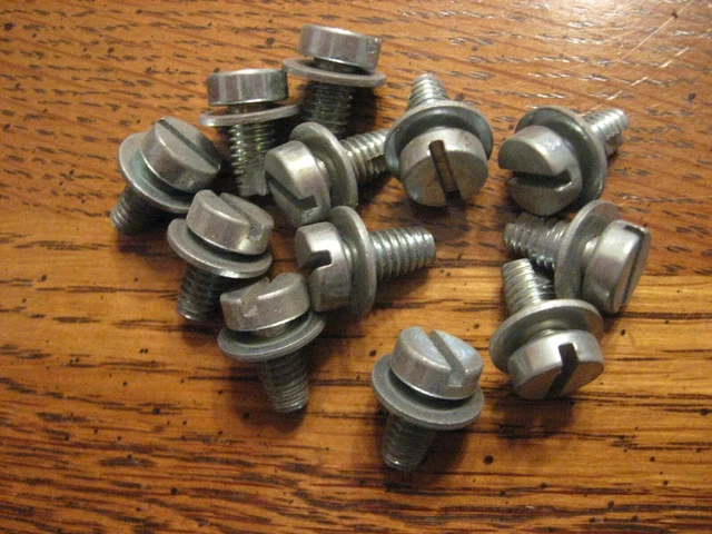 (12) VW air cooled engine sheet metal ( tins ) screws (12) VW air cooled engine sheet metal ( tins ) screws