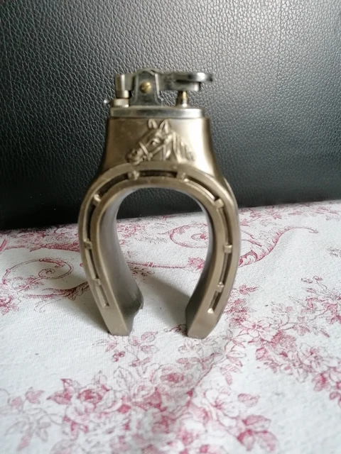 briquet de table vintage gaz en forme de fer à cheval
