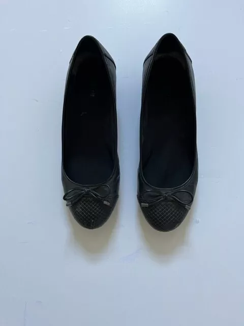 Women's Easy Spirit Black Shoes Size 9