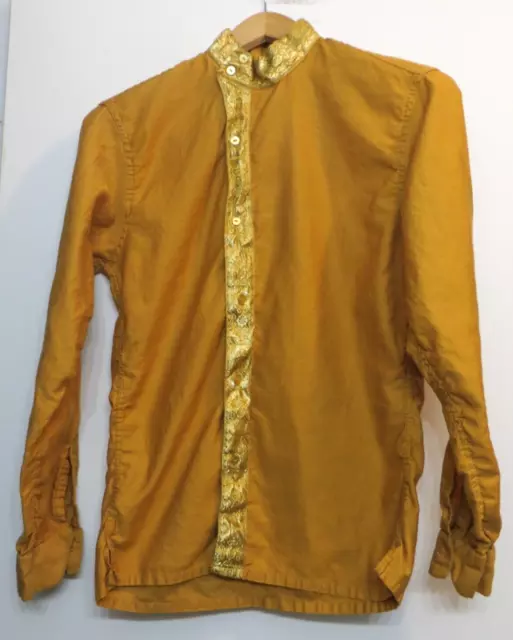 Vintage Look Truval Award Group Shirt Mens Small 14-14 1/2 Eastern Style Yellow