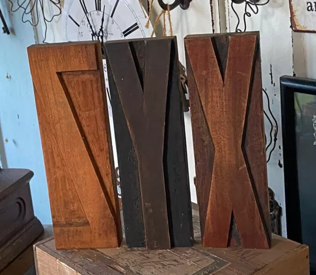 "XYZ" caractères d'imprimerie en bois lettres anciennes typographie imprimeur