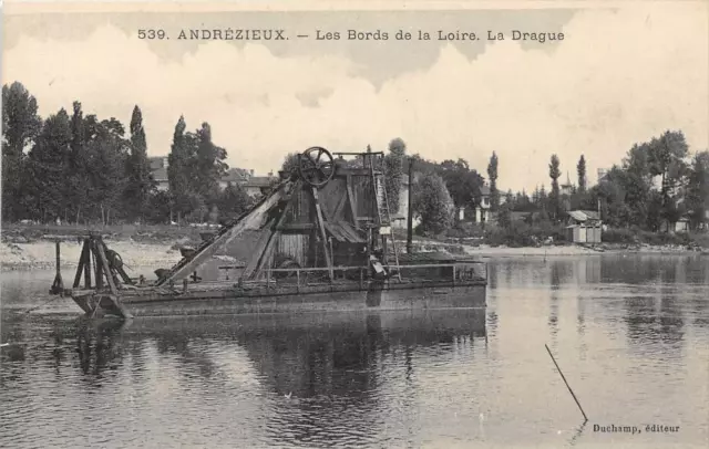 CPA 42 ANDREZIEUX LES BORDS DE LA LOIRE LA DRAGUE (cpa pas courante