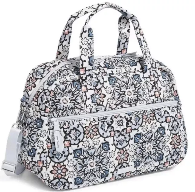 Vera Bradley Factory Style Medium Traveler Bag Lisbon Medallion