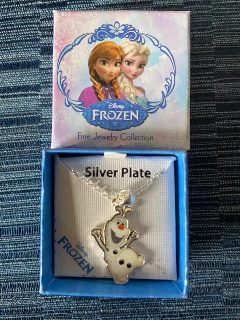 Childs Disney’s Frozen II Fine Silver Plated Olaf the Snowman Necklace Nib