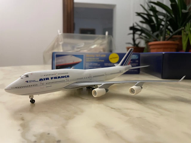 Modellino Aereo Maquette Avion Boeing 747-8F UPS | Échelle 1/250 Modellino Aereo Maquette Avion Boeing 747-8F UPS | Échelle 1/250