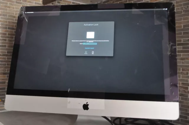 Apple iMac 27" 2020 Core i5-10500 8GB 256GB Radeon Pro 5300