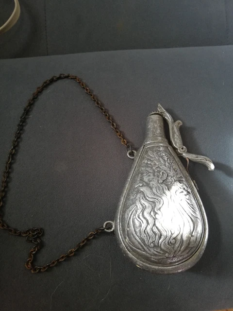 Alte Munition Dose