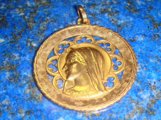 Pendentif Vierge En Or Massif 18 Carats - Tête D'Aigle Style Art Déco 1946 - Occasion Excellent État