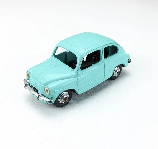 Ancienne Miniature Norev 1/43 - Fiat 1500 - Modèle Réduit Collection