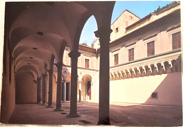 CARTOLINA GUBBIO  CHIOSTRO DEL PALAZZO DUCALE (non viaggiata)