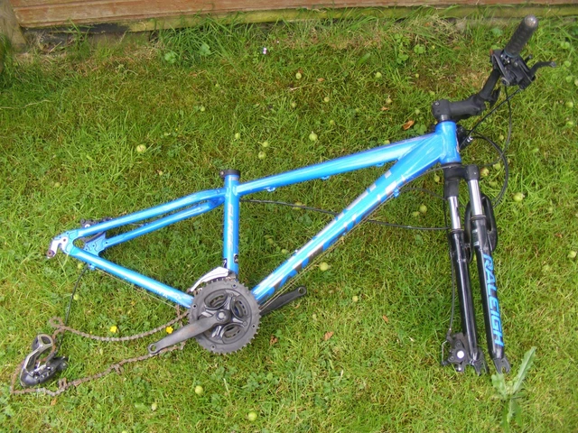 RALEIGH SURGE MOUNTAIN Bike frame 14 frame 27.00 PicClick UK