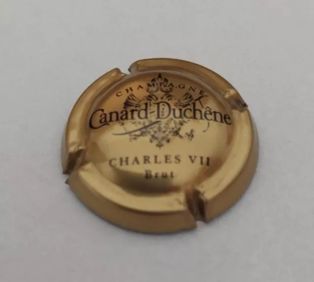 capsule de champagne Canard-Duchêne or Charles VII brut