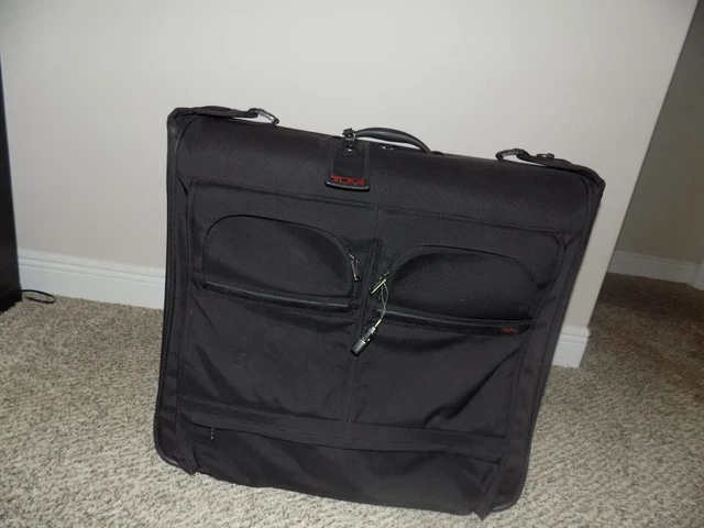 Nw  Tumi Rolling Extended  Travel Vacation  Lg Luggage Suitcase
