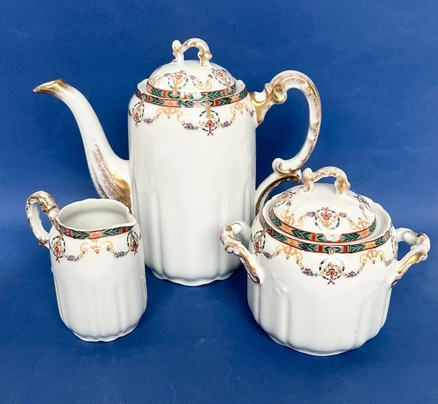 Service à Café Orvieto – Cafetière, Pot à Lait, Sucrier, Tasses – Pièce Collection (bec Cassé)