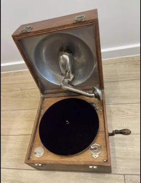 Antique Decca Portable Timber Gramophone Decca London 24.5 diameter disc.