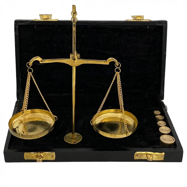 Balance fino de oro en un estuche boticario 18cm decoración de estilo antiguo