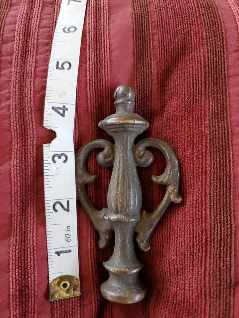 Antique Victorian? Or Art Deco Cast Iron Lamp Finial 4.5" tall