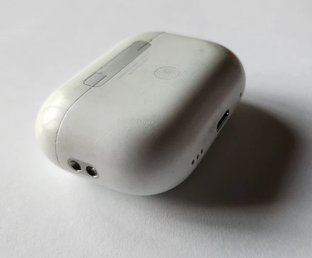 DEFECTIVE APPLE AIRPODS Pro 2ND GEN Magsafe Wireless CHARGING CASE