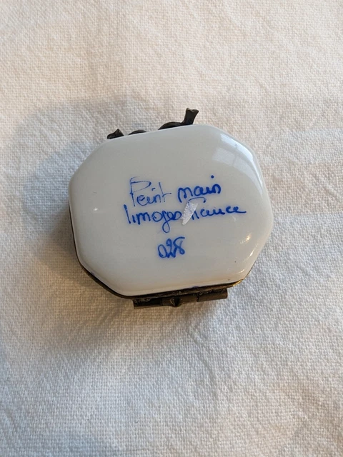 lamoge tooth fairy box.  Vintage