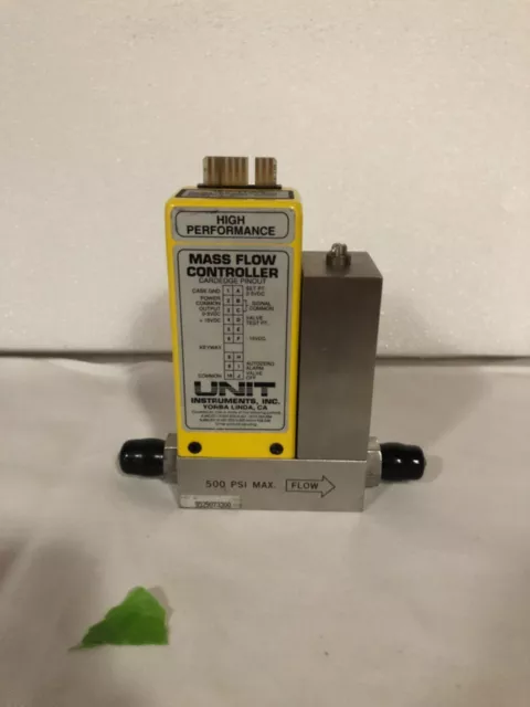 Unit Instruments UFC-1100A 200SCCM Mass Flow Controller