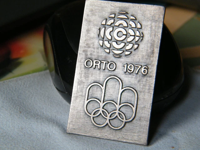 Pin's DFB Football Allemagne – Badge Émaillé Ancien Collection