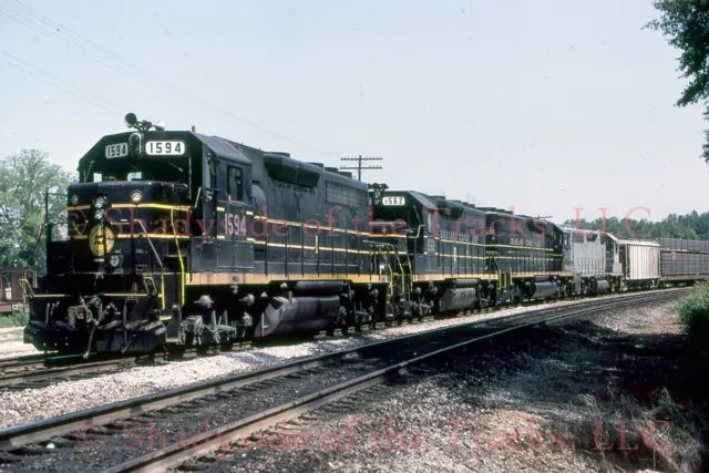 Seaboard Coast Line SCL EMD GP40 Diesel Loco #1594 Original Slide Woodland 1981