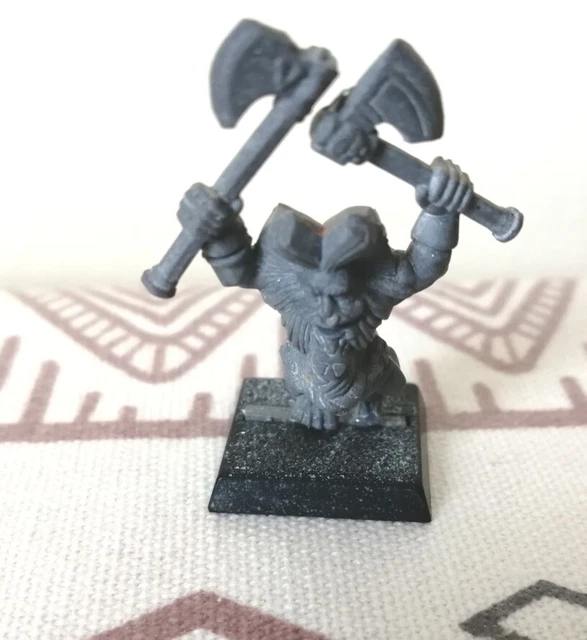 Figurine Warhammer Nain Tueur Slayer - Metal OOP - Games Workshop