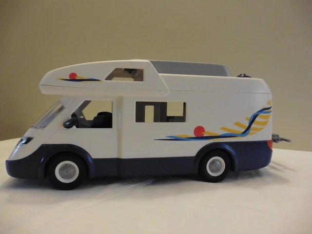 PLAYMOBIL 4859 WHITE and Blue Camper Van with figures and