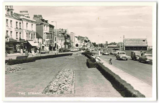 Walmer The Strand Kent Nr Deal - C.1960 Real Photo Postcard M10