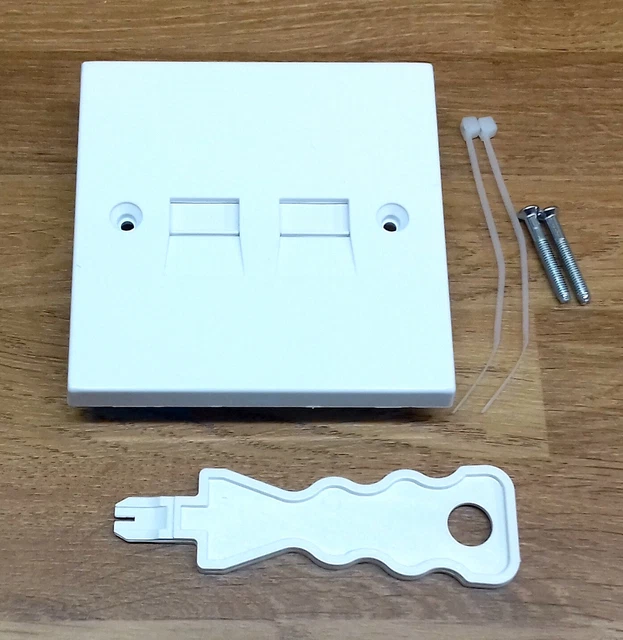 Presa Telefonica Bticino Living Now KM4258RJ11, Sabbia, RJ11