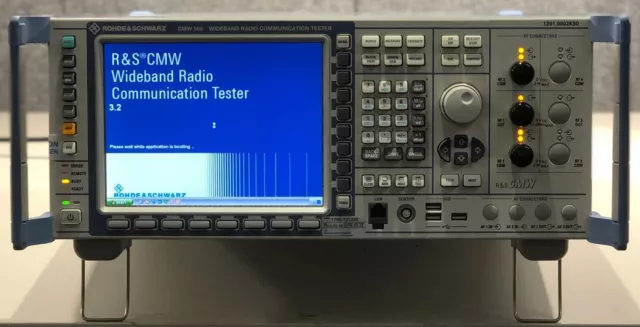 Rohde & Schwarz CMW500, testeur de communications radio à large bande, doté...