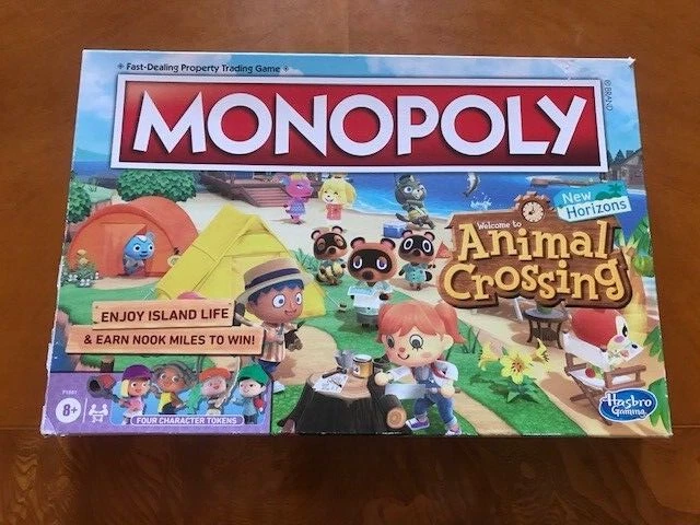 Collection Animal Crossing New Horizons - 12 Figurines + 1 Monopoly + 1 Veilleuse