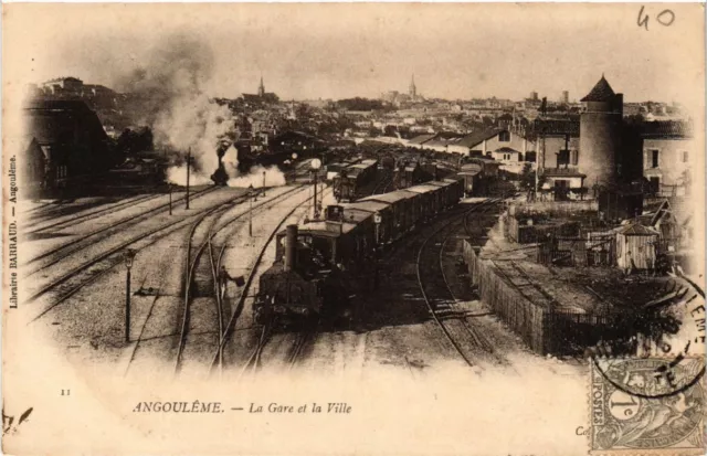 CPA AK ANGOULEME - La Gare et la Ville (519247)