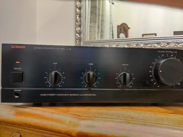 Ampli Intégré Luxman L2 – Vintage Audiophile Design – Son Chaud Et Puissant