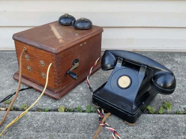 Antique Vintage Western Electric Telephone Phone Wood Oak Hand Crank Ringer Box