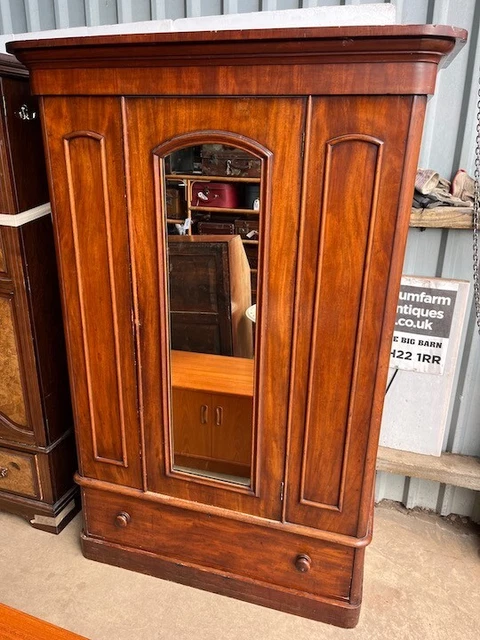 Victorian Mahogany Mirror Door Wardrobe