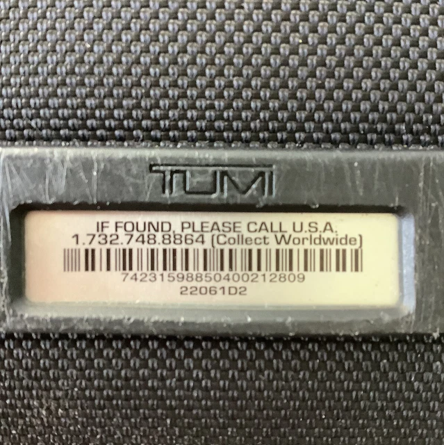 TUMI Alpha 2 Black 4 Wheel Expandable Suitcase Carry On 22 x 16 Inch 11