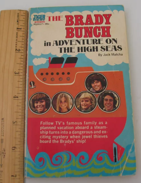 The BRADY BUNCH in Adventure on the HIGH SEAS by Jack Matcha 1973 1st Edition