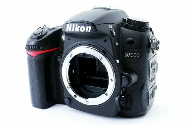 Nikon D D7000 16.2 MP Digital SLR Camera - Black (Untested)