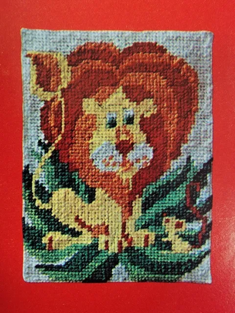 NUEVO KIT DE ALMOHADA DE AGUJA VINTAGE 1972 de Hasbro 3 patrones: león/flores/fruta