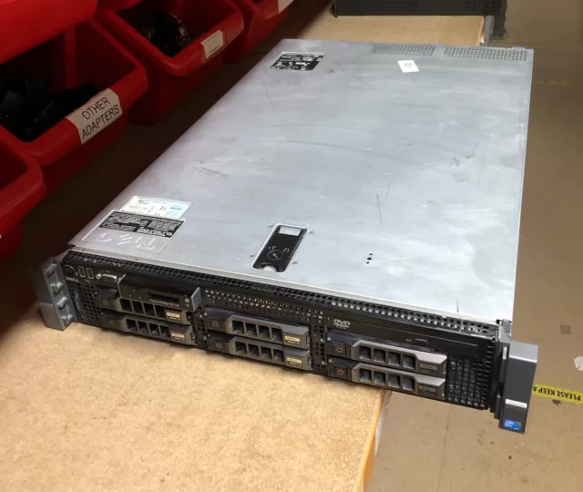 Server Dell POWEREDGE R710 / Xeon E5530 @ 2,40 GHz / 2 CPU / 4 GB RAM