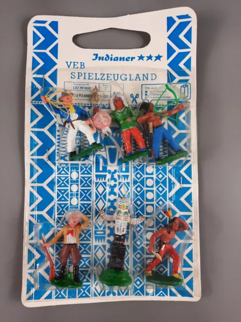 DDR VEB Spielzeugland Blister blaue Karte andere Gummi Indianer, Cowboys in OVP