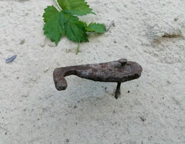 Antique Primitive Door Gate Hook Rusty Farm Barn Lock Iron Rustic Decor