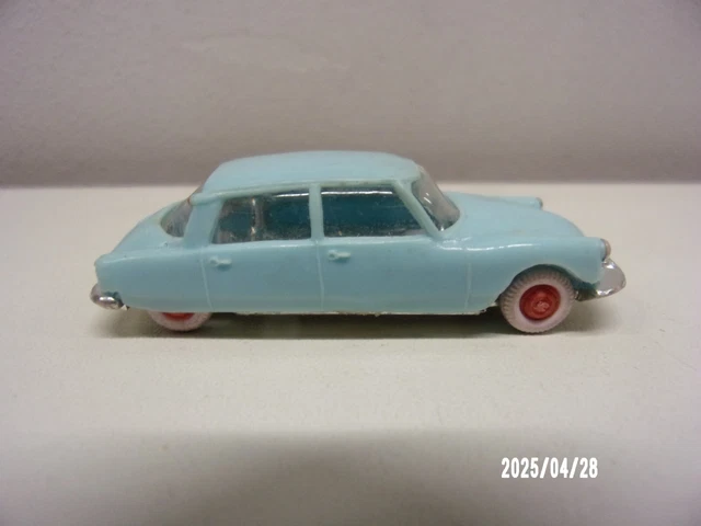 Miniature NOREV Citroën DS 19 à L'échelle 1/86 - Bleu - Boîte D'origine - Occasion