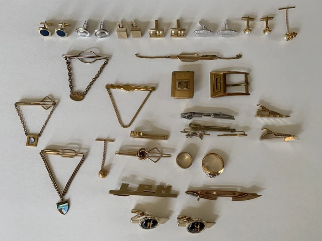 MEN'S VINTAGE Junk Drawer JEWELRY LOT 33 Cufflinks Tie Bars Belt Buckles Rings MEN'S VINTAGE Junk Drawer JEWELRY LOT 33 Cufflinks Tie Bars Belt Buckles Rings