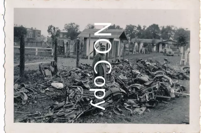 Photo WK2 Poland Mountaineer Pioneer Battalion 82 Destroyed Kriegsgerät X122