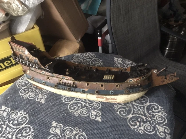 Antique Early 1900’s Hand Carved & Painted Wood 17th Century Battle Ship Model