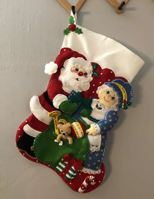 Bucilla Finished Christmas Felt Stocking Santa Claus Mrs Claus Sequins Handmade